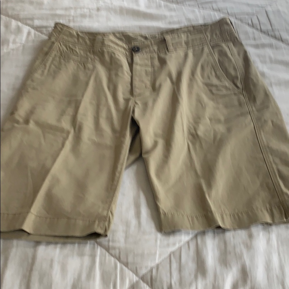 Men’s shorts